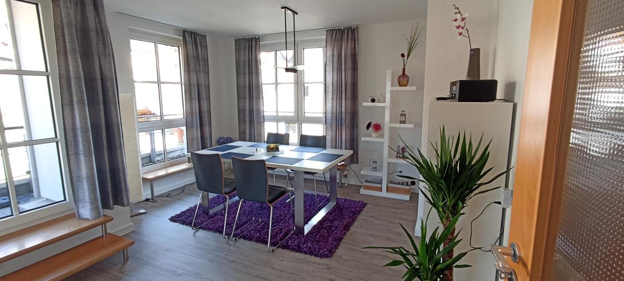 Grosszuegiges Helles Penthouse -Komplette Etage- Mit Balkon Und Stellplatz In Ruhiger Lage Kulmbach Exterior foto