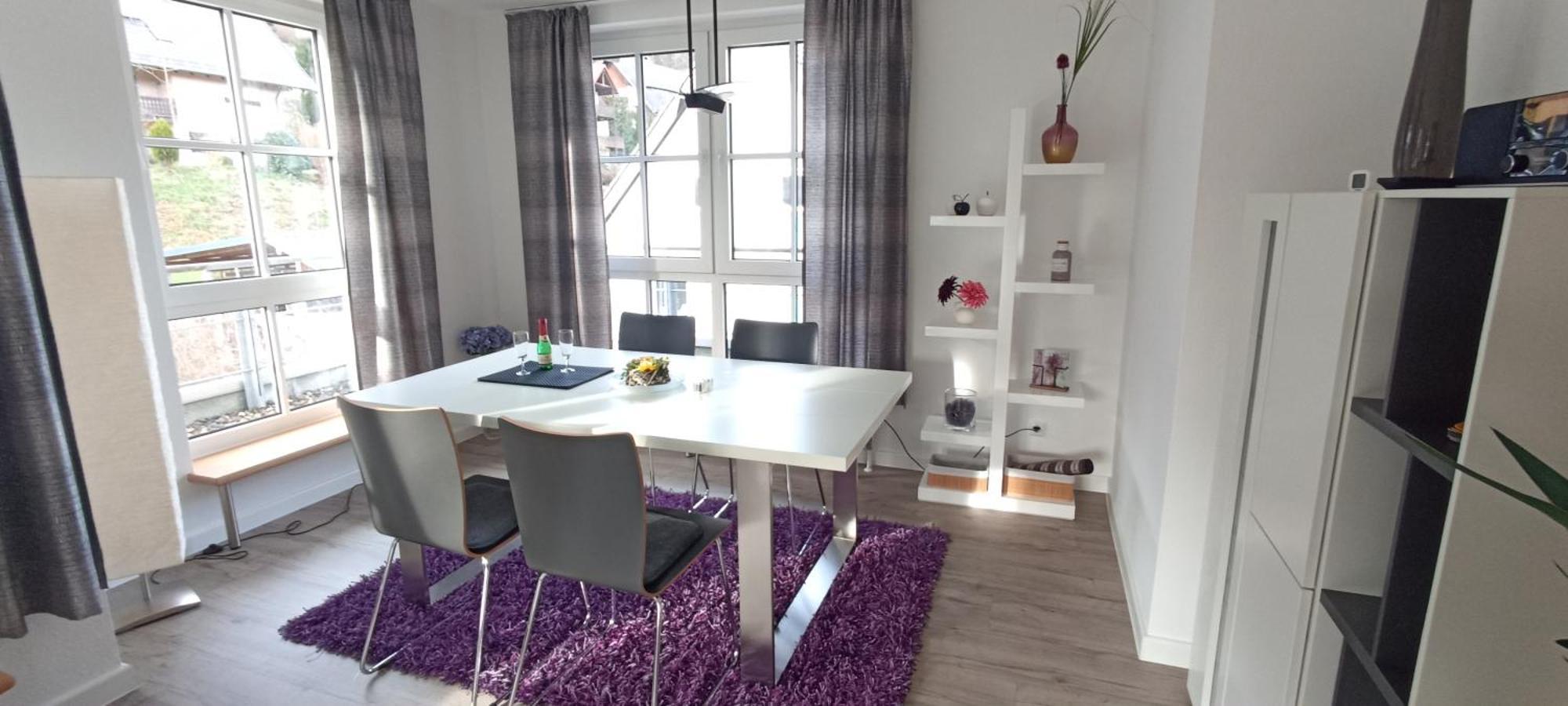 Grosszuegiges Helles Penthouse -Komplette Etage- Mit Balkon Und Stellplatz In Ruhiger Lage Kulmbach Exterior foto