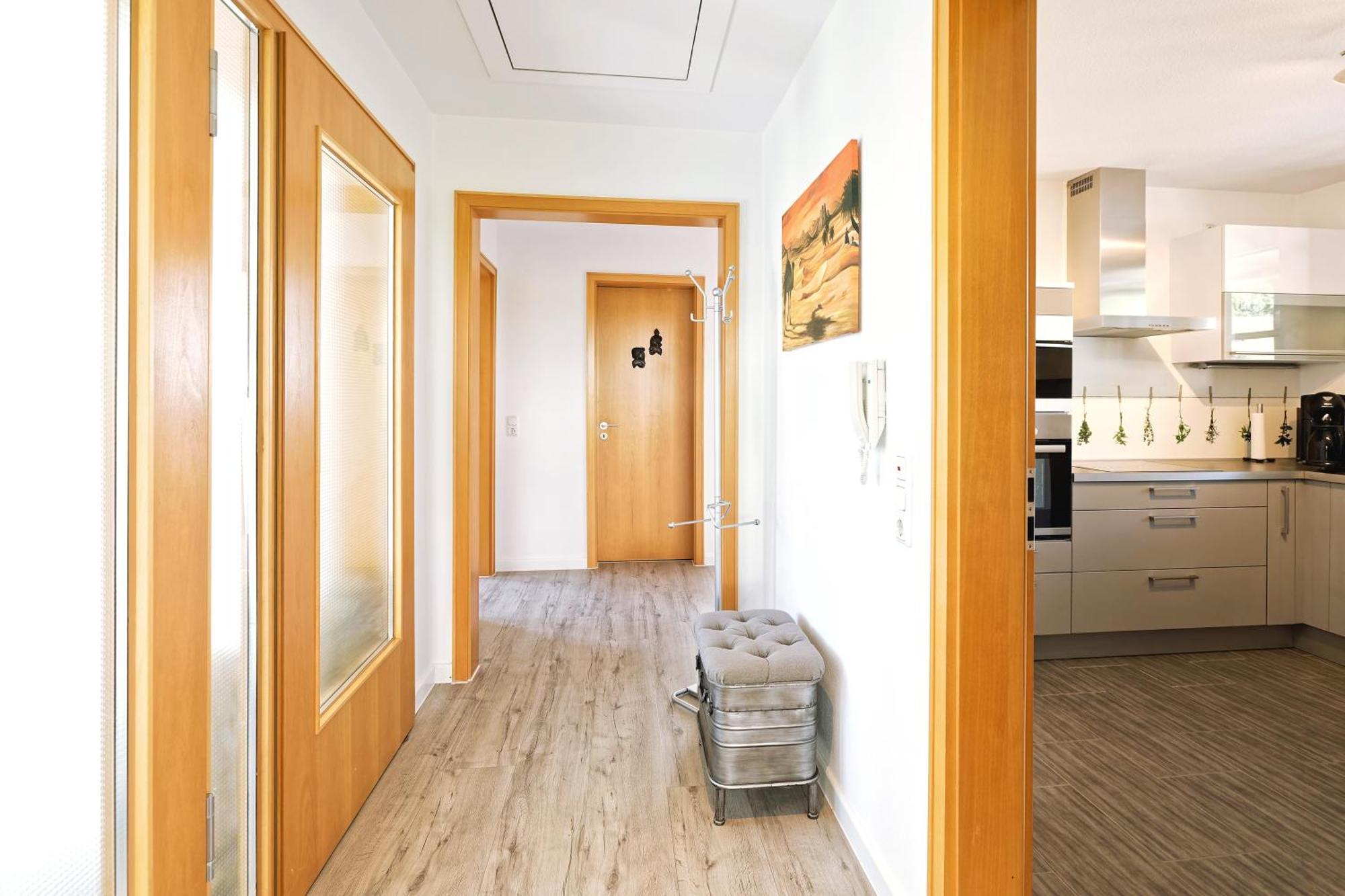 Grosszuegiges Helles Penthouse -Komplette Etage- Mit Balkon Und Stellplatz In Ruhiger Lage Kulmbach Exterior foto